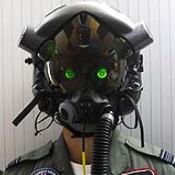 Helmet with integrated projectors, show images from outside the plane