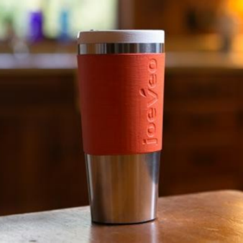 Mug Keeps Coffee Hot For Hours