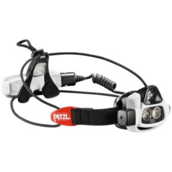 Self-adjusting headlamp knows if you want to see near or far