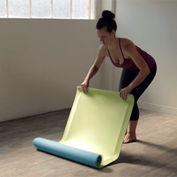 Self-Rolling Yoga Mat