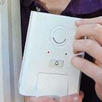 Doorbell calls your mobile if you are not home